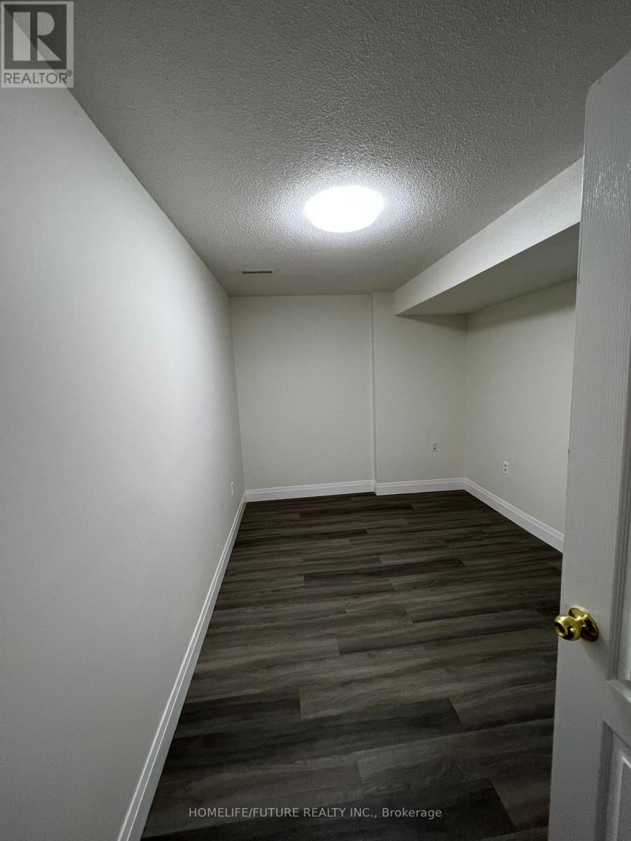 Bsmt - 650 Highglen Avenue, Markham, Ontario  L3S 4P6 - Photo 4 - N12481405