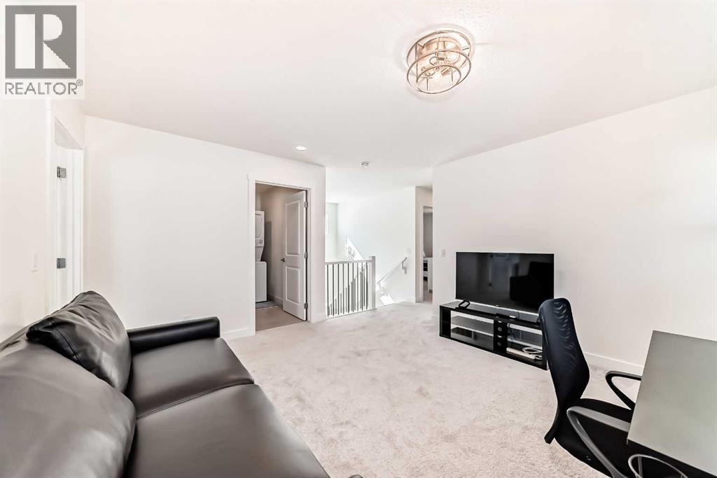 312 Heartland Way, Cochrane, Alberta  T4C 0X2 - Photo 21 - A2250063