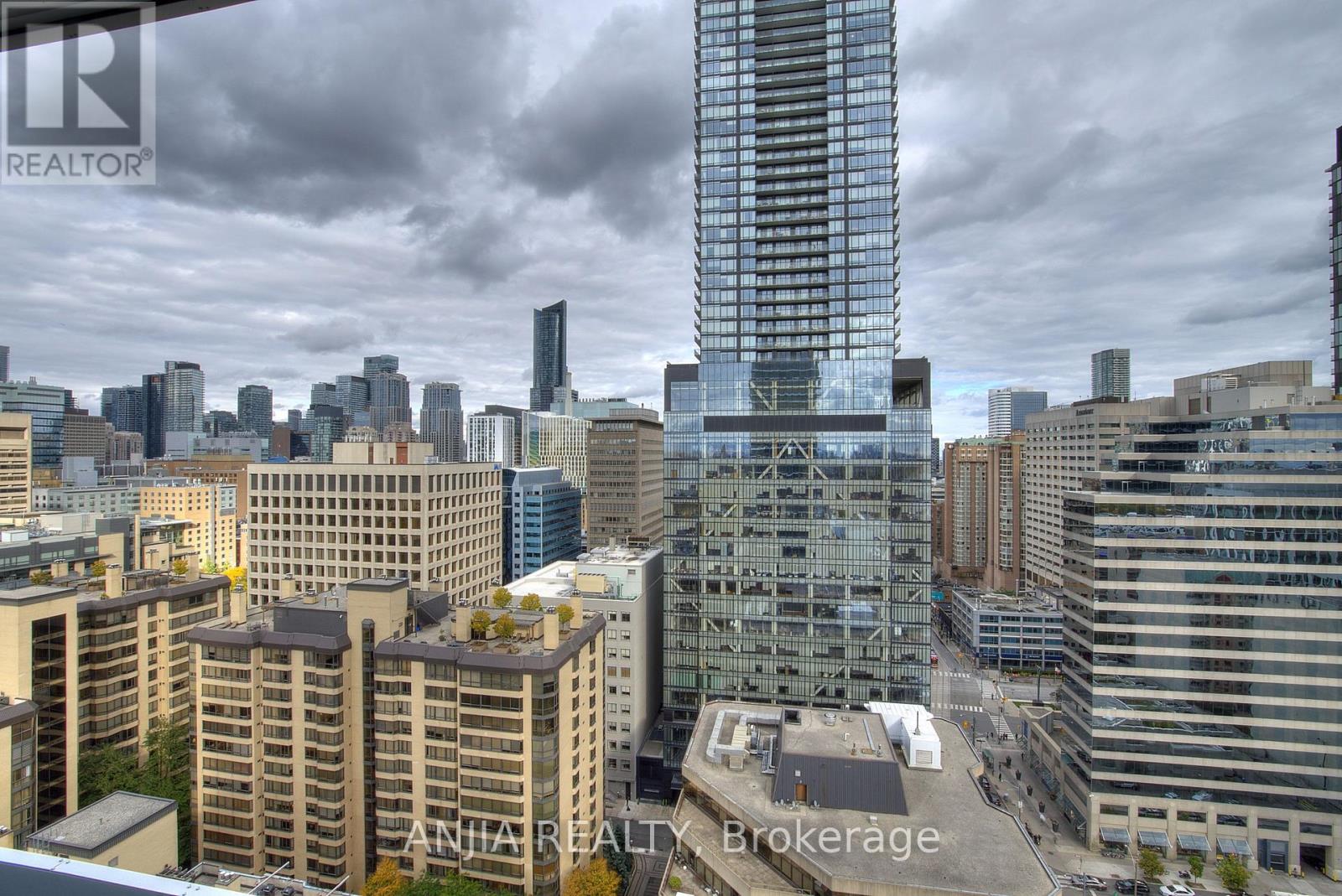 2204 - 280 Dundas Street, Toronto, Ontario  M5T 0E3 - Photo 20 - C12477387