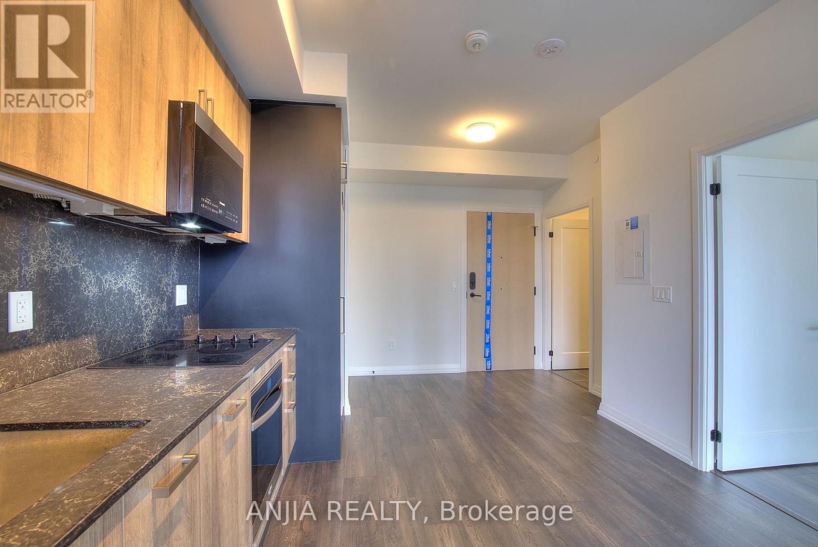 2204 - 280 Dundas Street, Toronto, Ontario  M5T 0E3 - Photo 15 - C12477387