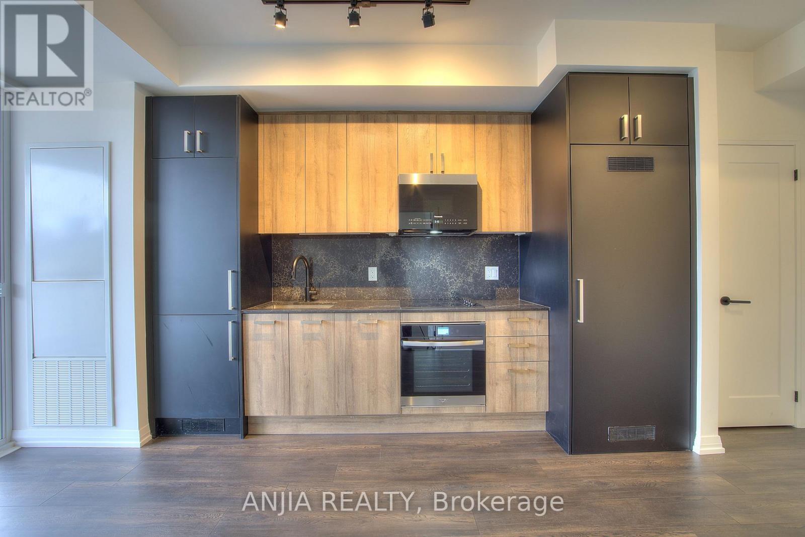 2204 - 280 Dundas Street, Toronto, Ontario  M5T 0E3 - Photo 16 - C12477387
