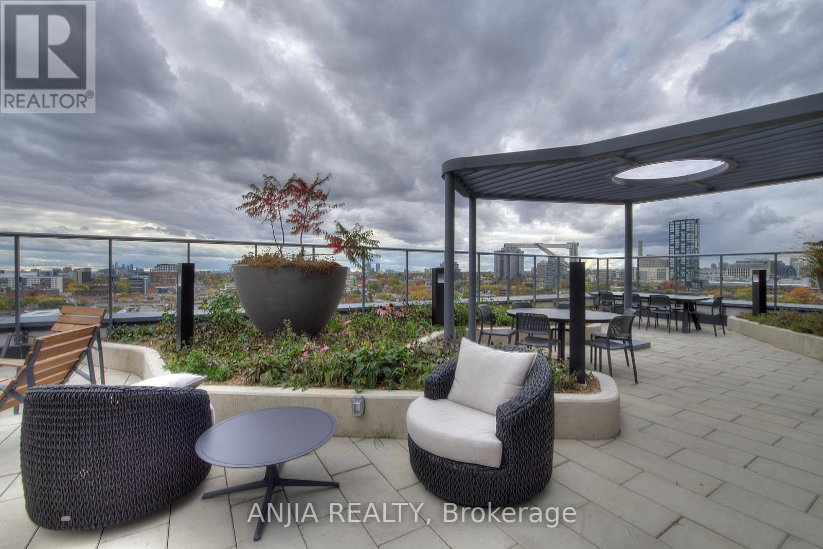 2204 - 280 Dundas Street, Toronto, Ontario  M5T 0E3 - Photo 22 - C12477387