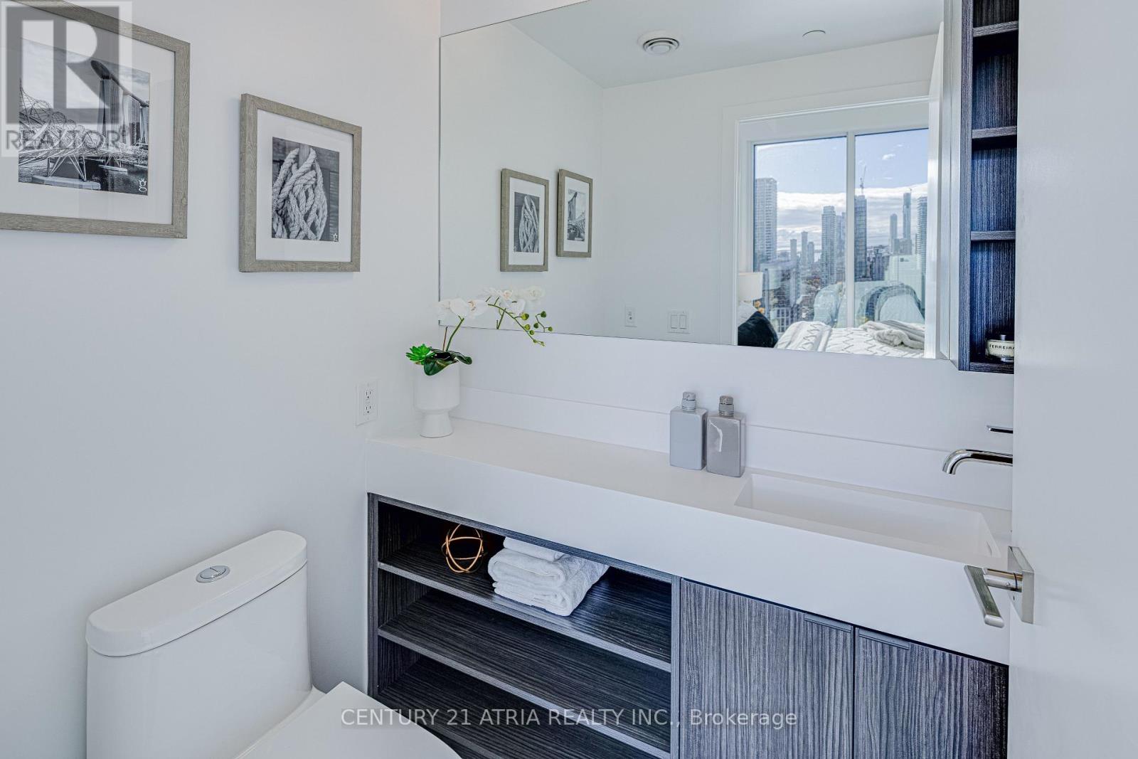 3515 - 252 Church Street, Toronto, Ontario  M5B 0E6 - Photo 4 - C12478247