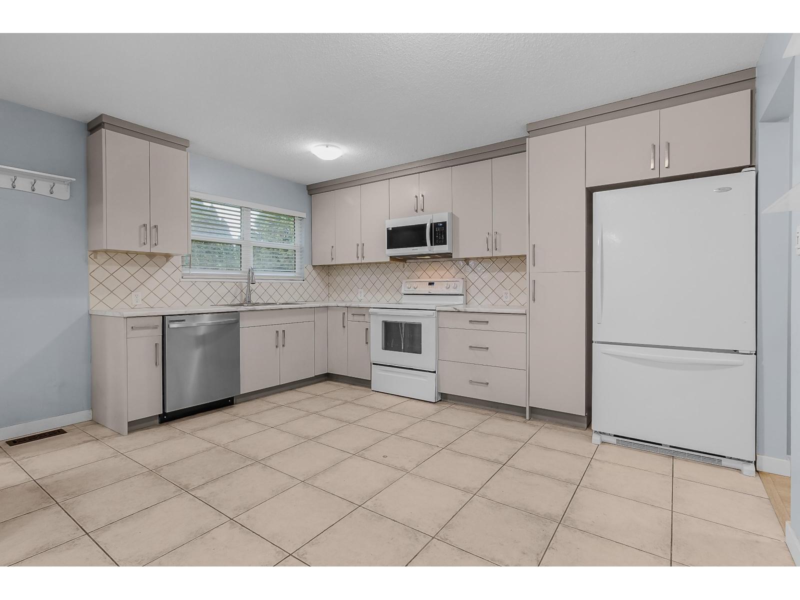 10867 Brandy Drive, Delta, British Columbia  V4C 2H7 - Photo 5 - R3057903