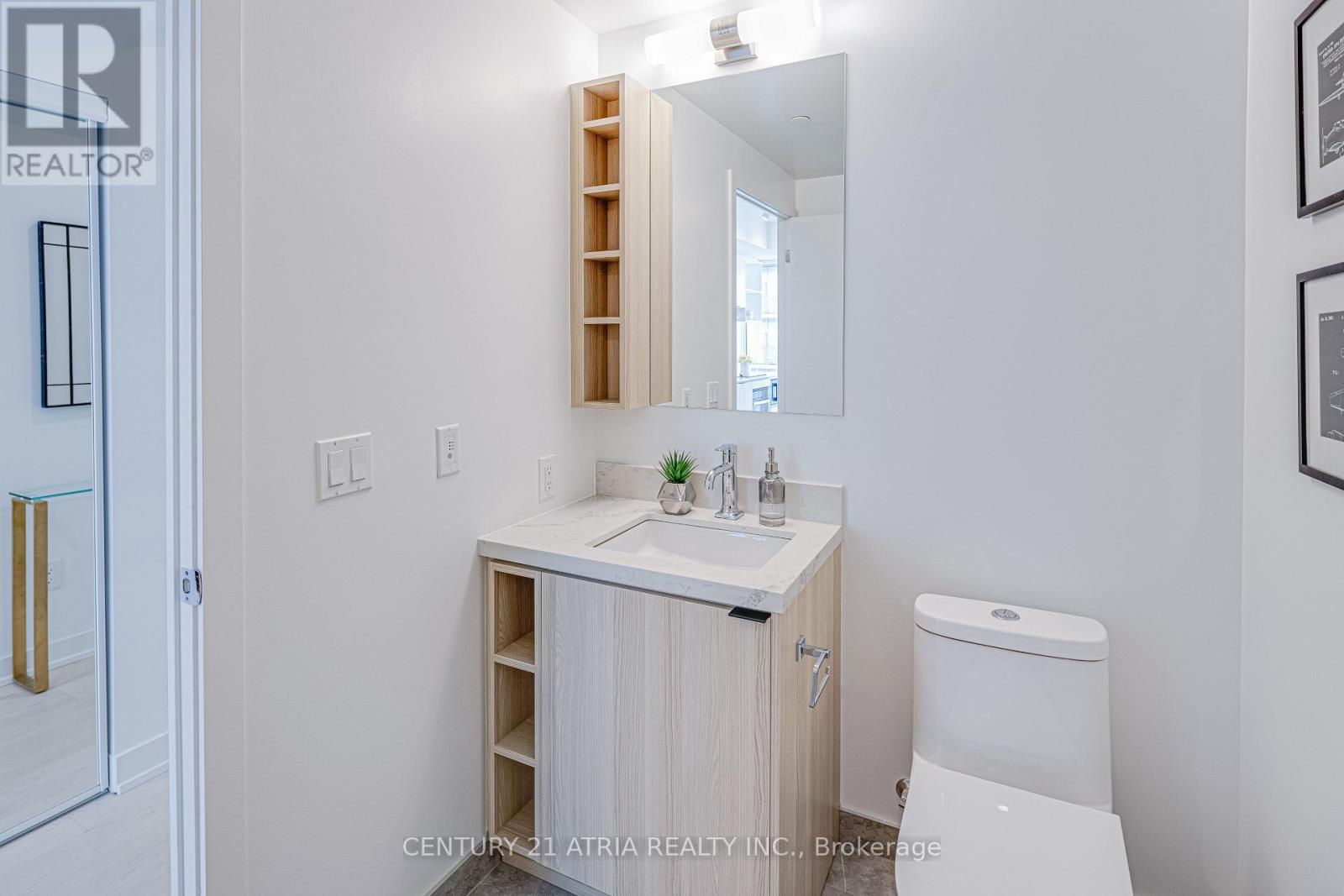 3707 - 252 Church Street, Toronto, Ontario  M5B 0E6 - Photo 3 - C12478249