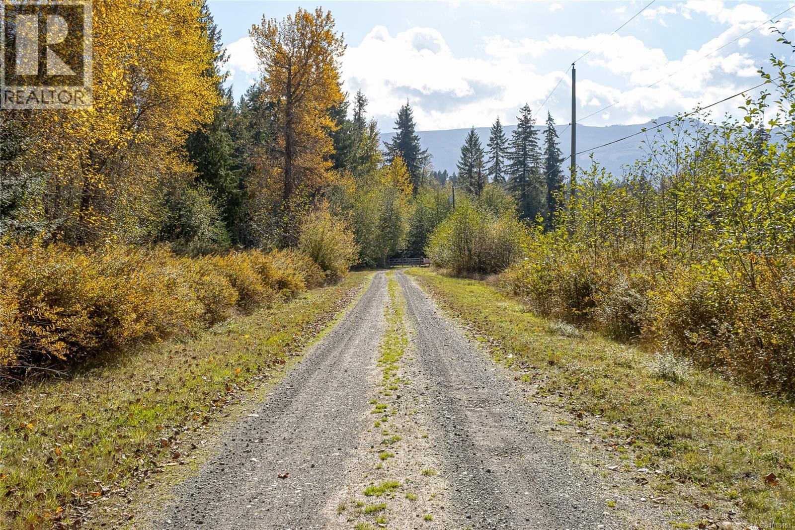 1445 Mclean Rd, Errington, British Columbia  V0R 1V0 - Photo 11 - 1018151