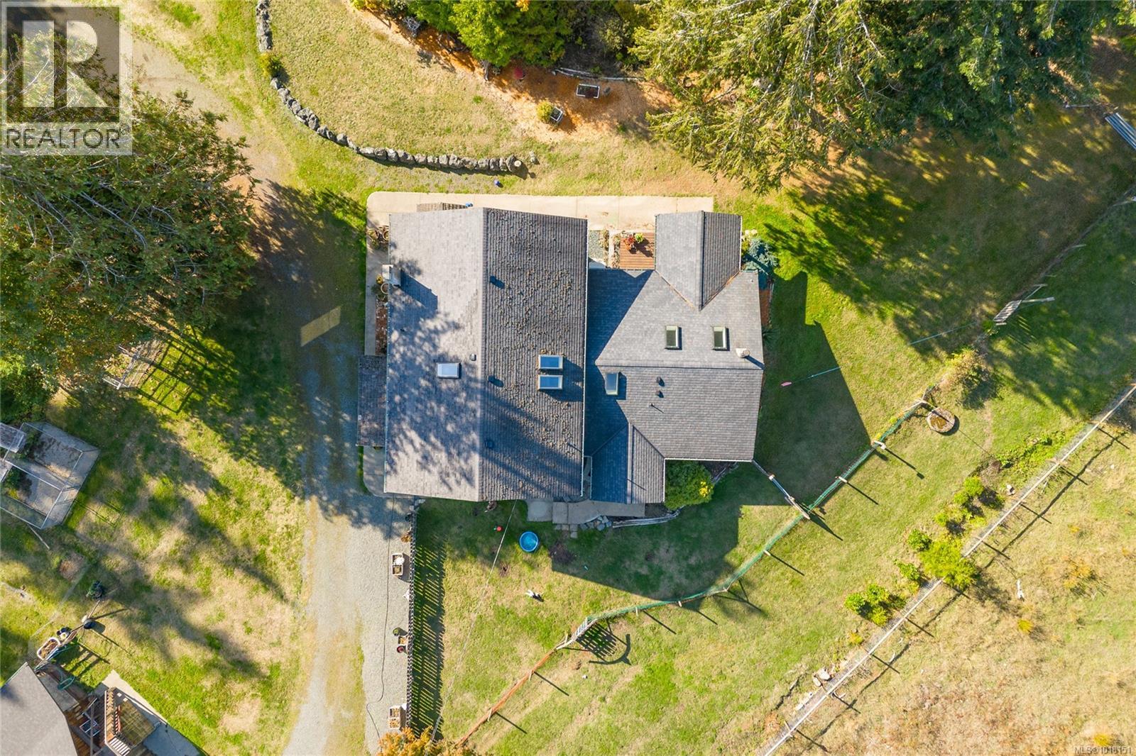 1445 Mclean Rd, Errington, British Columbia  V0R 1V0 - Photo 14 - 1018151