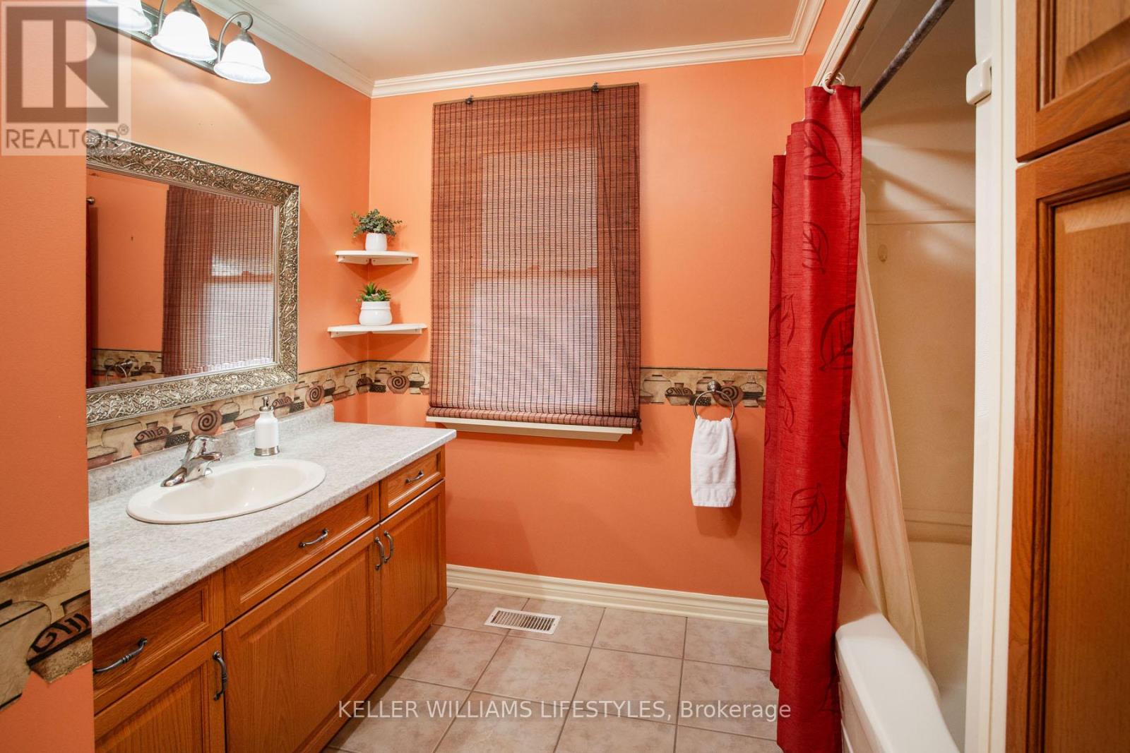 315 Fairview Avenue, London South, Ontario  N6C 4V1 - Photo 29 - X12481532