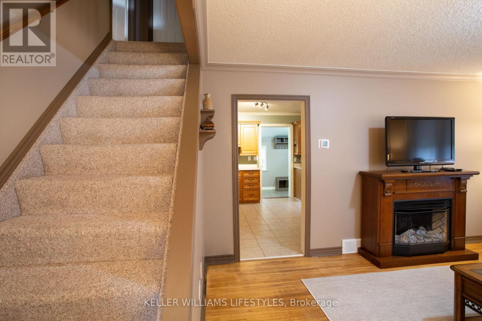 315 Fairview Avenue, London South, Ontario  N6C 4V1 - Photo 31 - X12481532