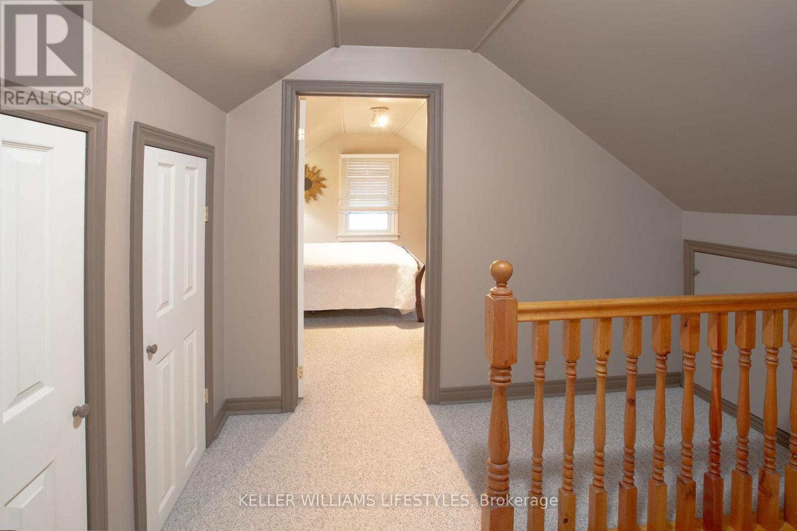 315 Fairview Avenue, London South, Ontario  N6C 4V1 - Photo 33 - X12481532