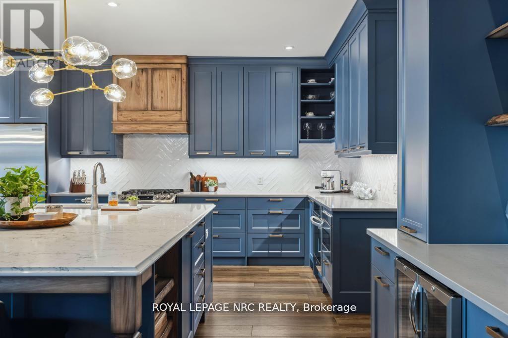 880 Metler Road, Pelham, Ontario  L0S 1C0 - Photo 16 - X12443686