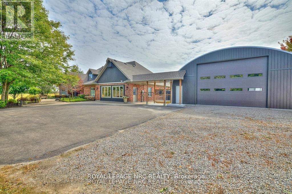 880 Metler Road, Pelham, Ontario  L0S 1C0 - Photo 4 - X12443686