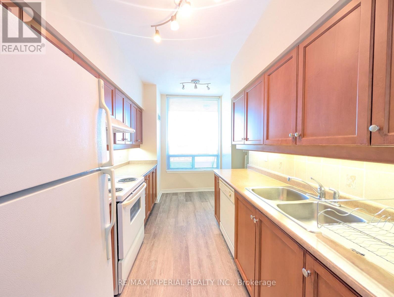 1906 - 8 Rean Drive, Toronto, Ontario  M2K 3B9 - Photo 20 - C12417625