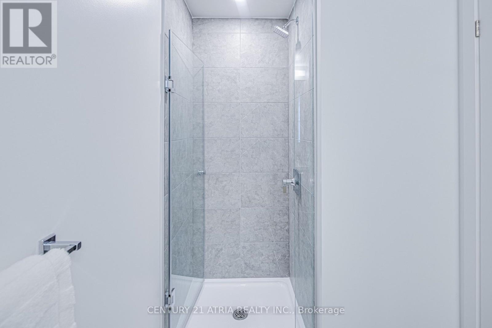 3707 - 252 Church Street, Toronto, Ontario  M5B 0E6 - Photo 4 - C12478249