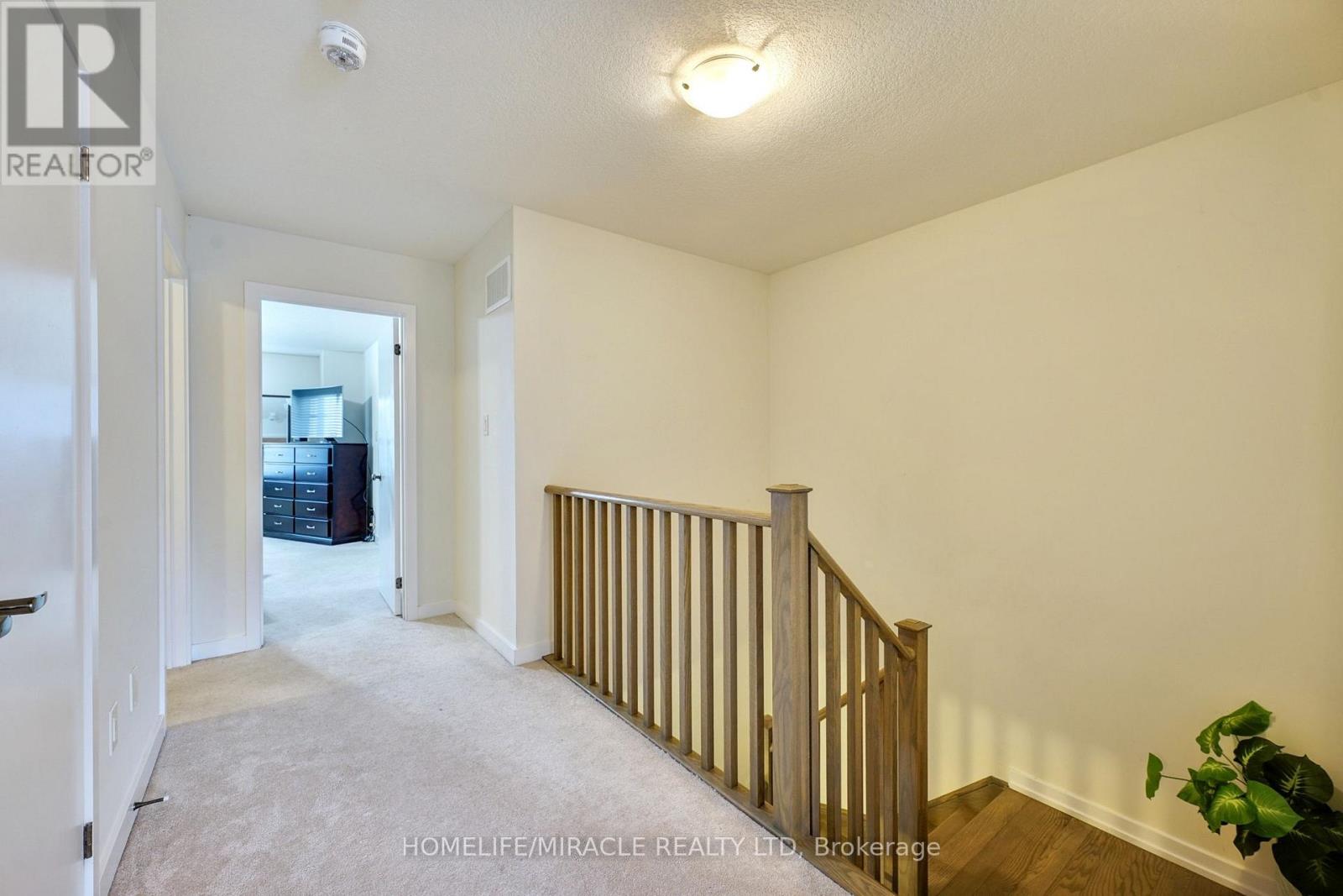 108 Golden Springs Drive, Brampton, Ontario  L7A 4N7 - Photo 21 - W12291563