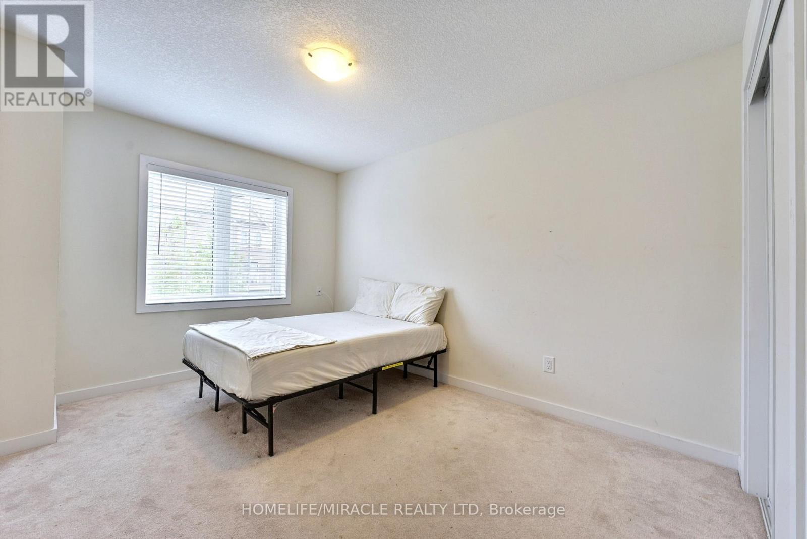 108 Golden Springs Drive, Brampton, Ontario  L7A 4N7 - Photo 28 - W12291563