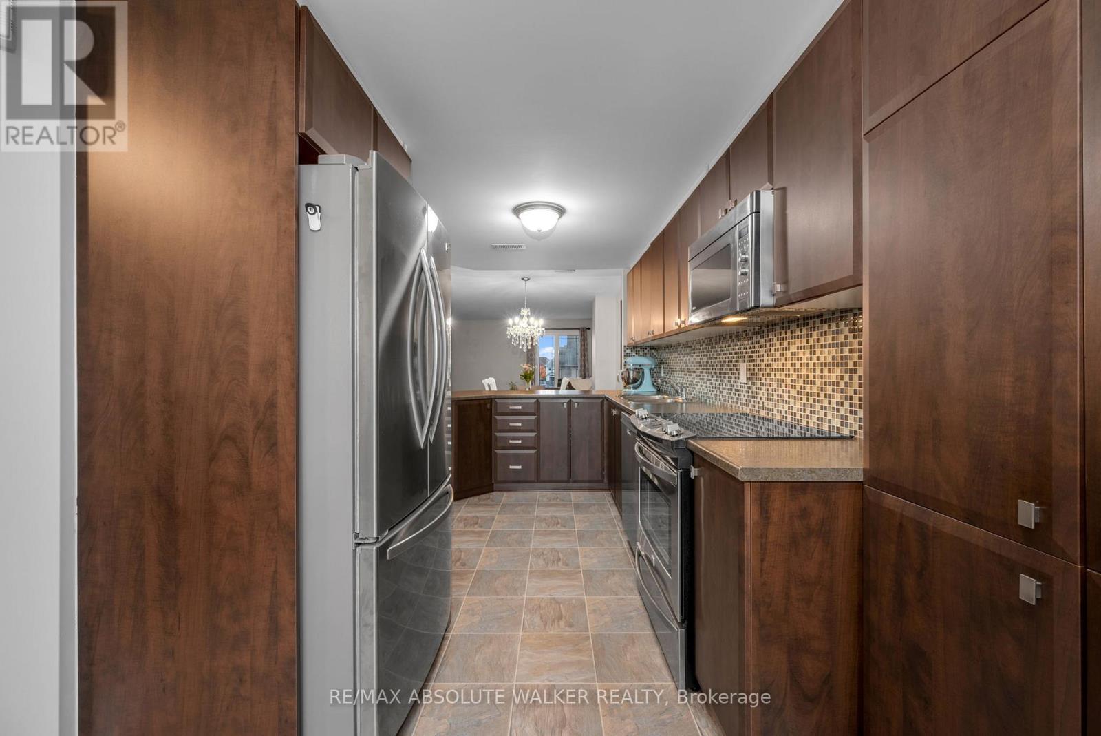 53 - 418 Harvest Valley Avenue, Ottawa, Ontario  K4A 0V6 - Photo 7 - X12481500