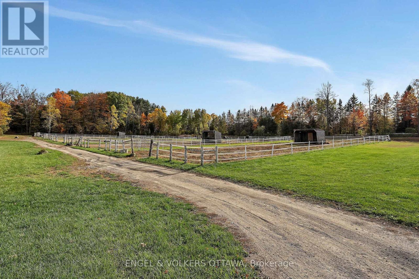 791 Rock Road, North Grenville, Ontario  K0G 1S0 - Photo 35 - X12481530