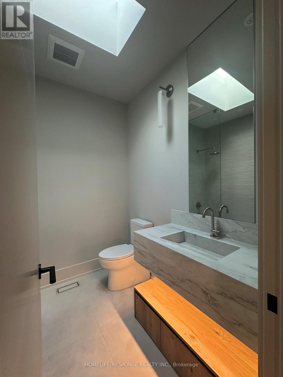 46b Lunness Road, Toronto, Ontario  M8W 4M4 - Photo 6 - W12481379