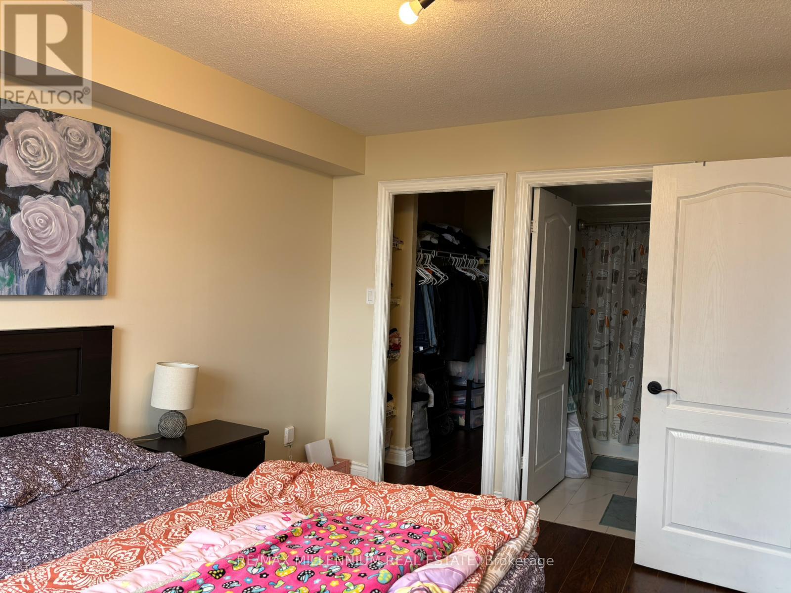 #1108 - 285 Enfield Place, Mississauga, Ontario  L5B 3Y6 - Photo 11 - W12481407