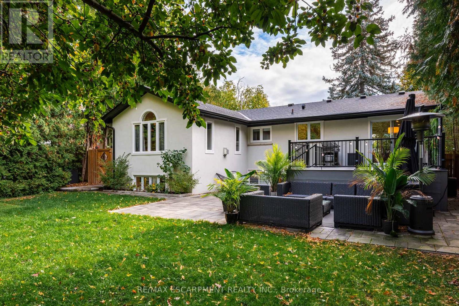 1220 Lambeth Road, Oakville, Ontario  L6H 2C8 - Photo 36 - W12481412