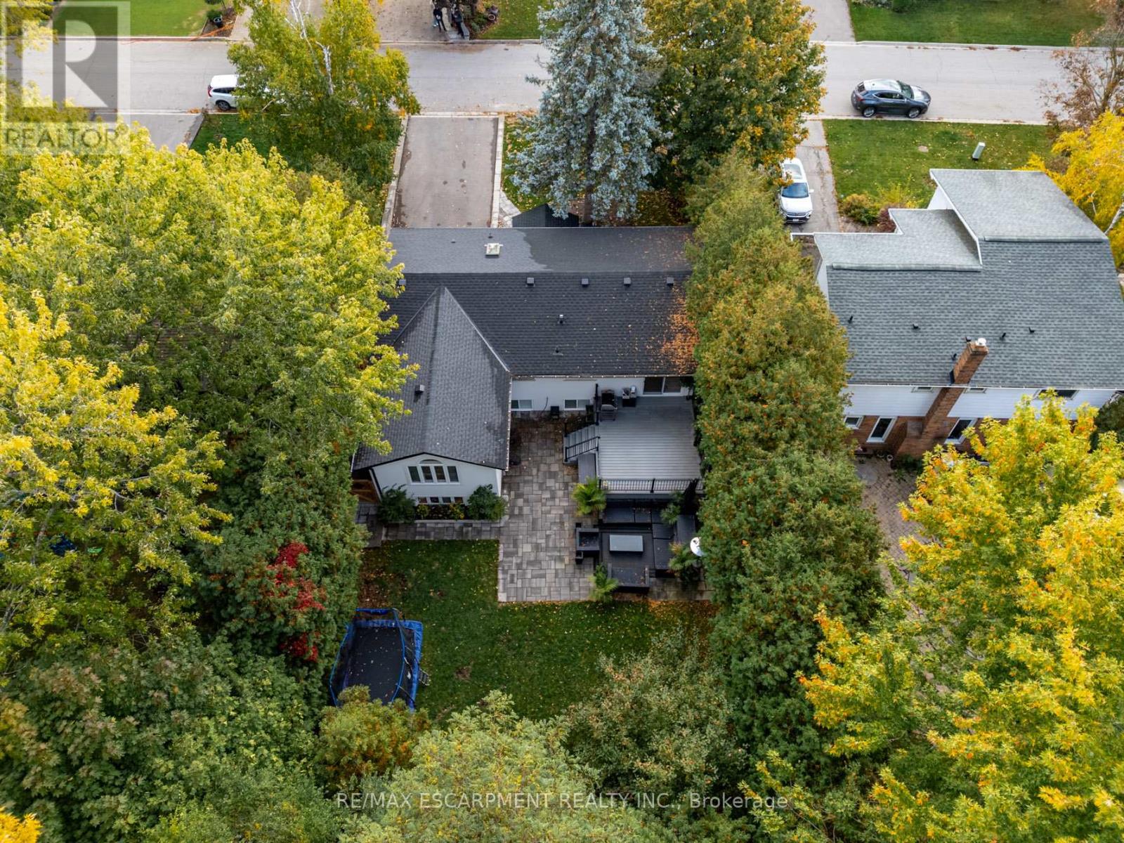 1220 Lambeth Road, Oakville, Ontario  L6H 2C8 - Photo 49 - W12481412