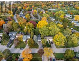 1220 LAMBETH ROAD, Oakville, Ontario