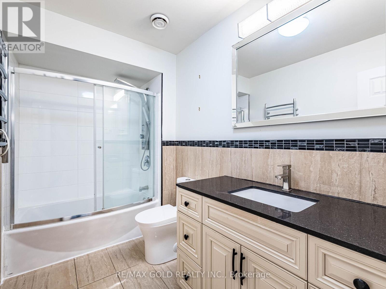3 Hawkway Court, Brampton, Ontario  L6Y 4K7 - Photo 34 - W12481417