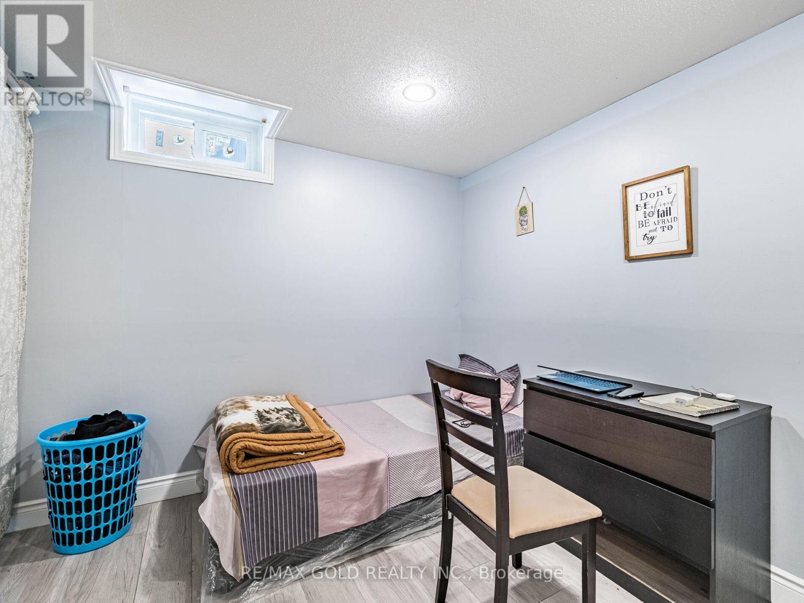 3 Hawkway Court, Brampton, Ontario  L6Y 4K7 - Photo 40 - W12481417