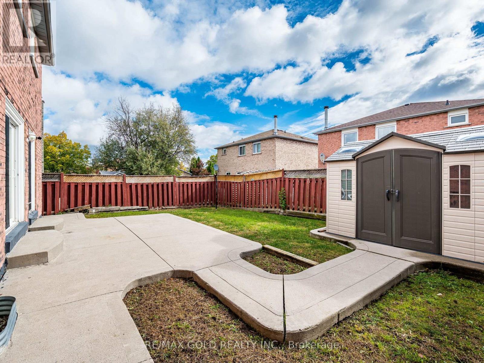 3 Hawkway Court, Brampton, Ontario  L6Y 4K7 - Photo 42 - W12481417