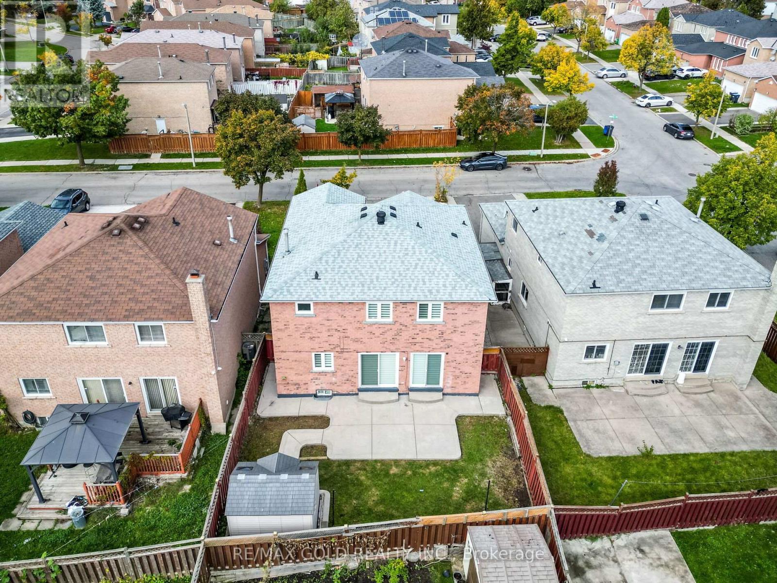 3 Hawkway Court, Brampton, Ontario  L6Y 4K7 - Photo 44 - W12481417