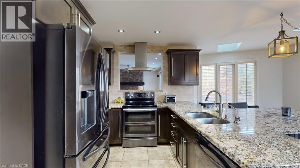 16 Mollison Court, Guelph, Ontario  N1C 1A7 - Photo 10 - 40782032