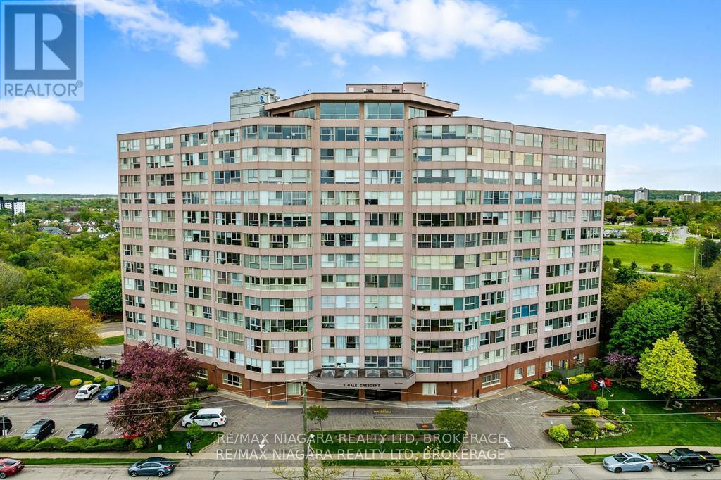 201 - 7 Gale Crescent, St. Catharines, Ontario  L2R 7M8 - Photo 2 - X12481454