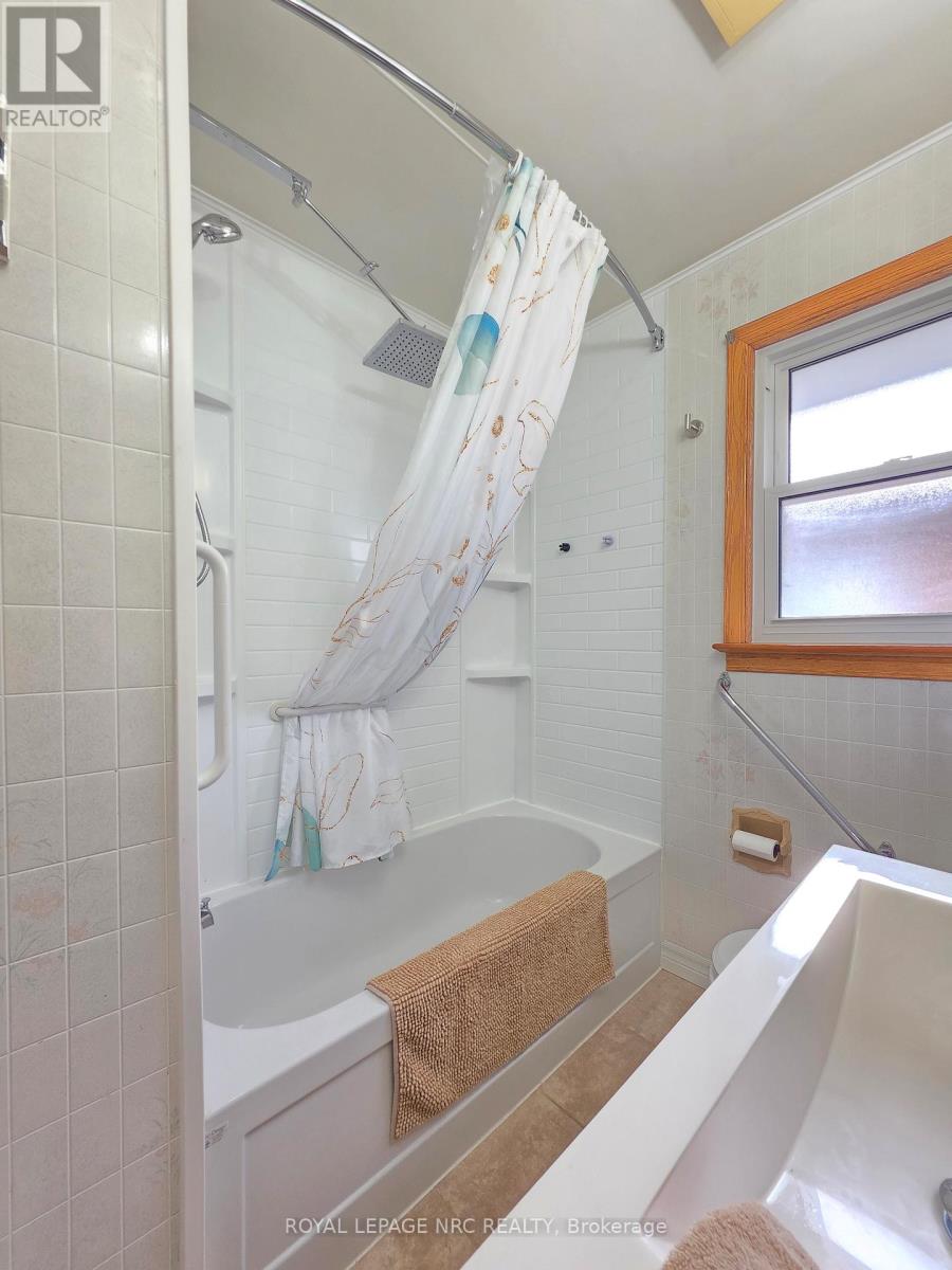 141 Mercury Avenue, Port Colborne, Ontario  L3K 2C8 - Photo 20 - X12481459