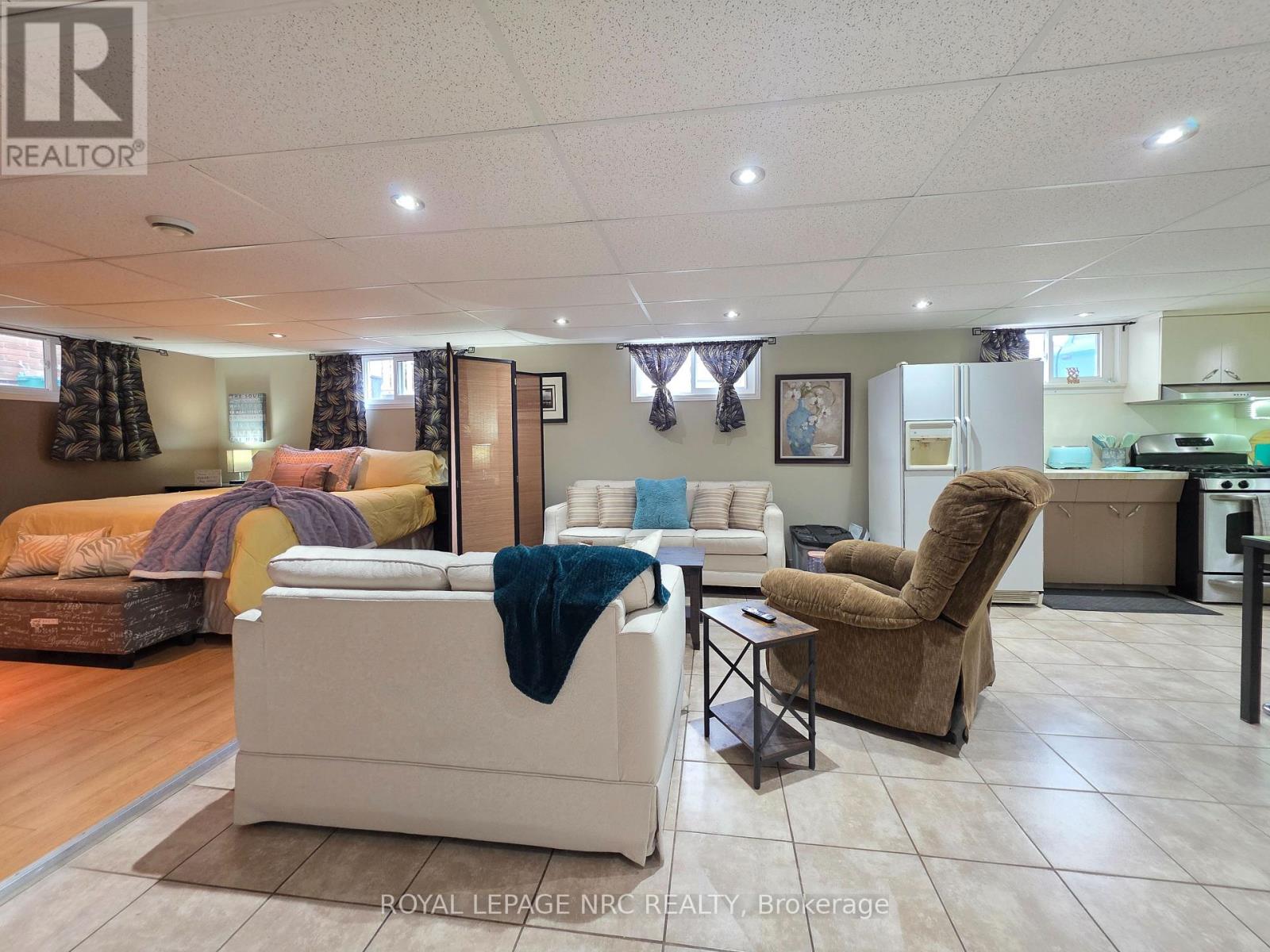 141 Mercury Avenue, Port Colborne, Ontario  L3K 2C8 - Photo 26 - X12481459