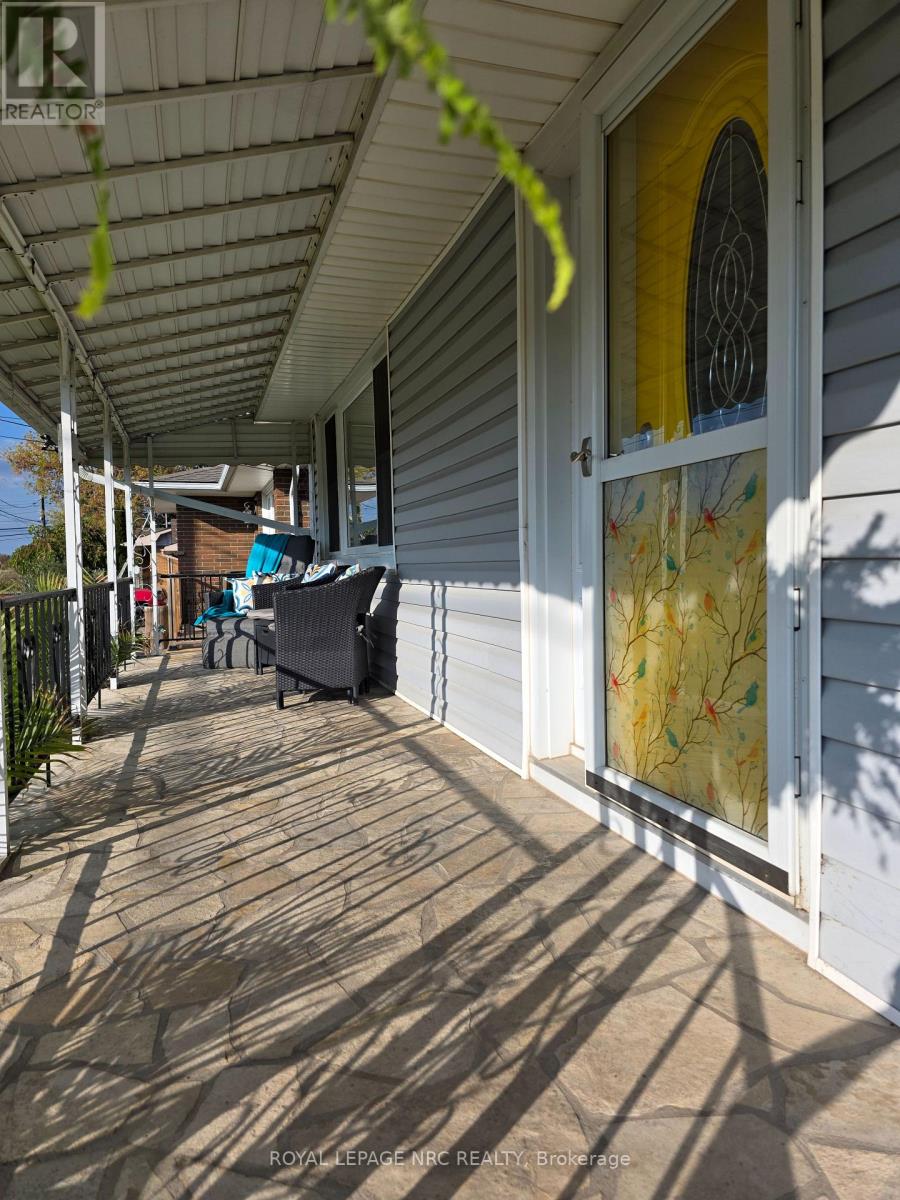 141 Mercury Avenue, Port Colborne, Ontario  L3K 2C8 - Photo 3 - X12481459