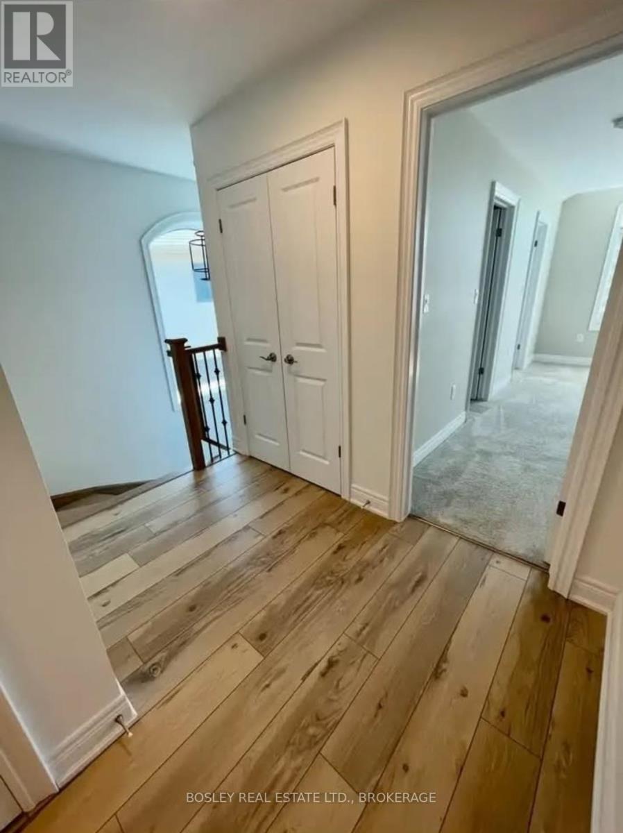 12 Spring Crest Way, Thorold, Ontario  L2V 0J8 - Photo 4 - X12481508