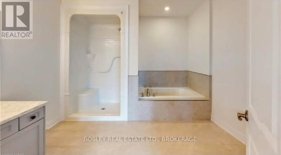 12 Spring Crest Way, Thorold, Ontario  L2V 0J8 - Photo 9 - X12481508