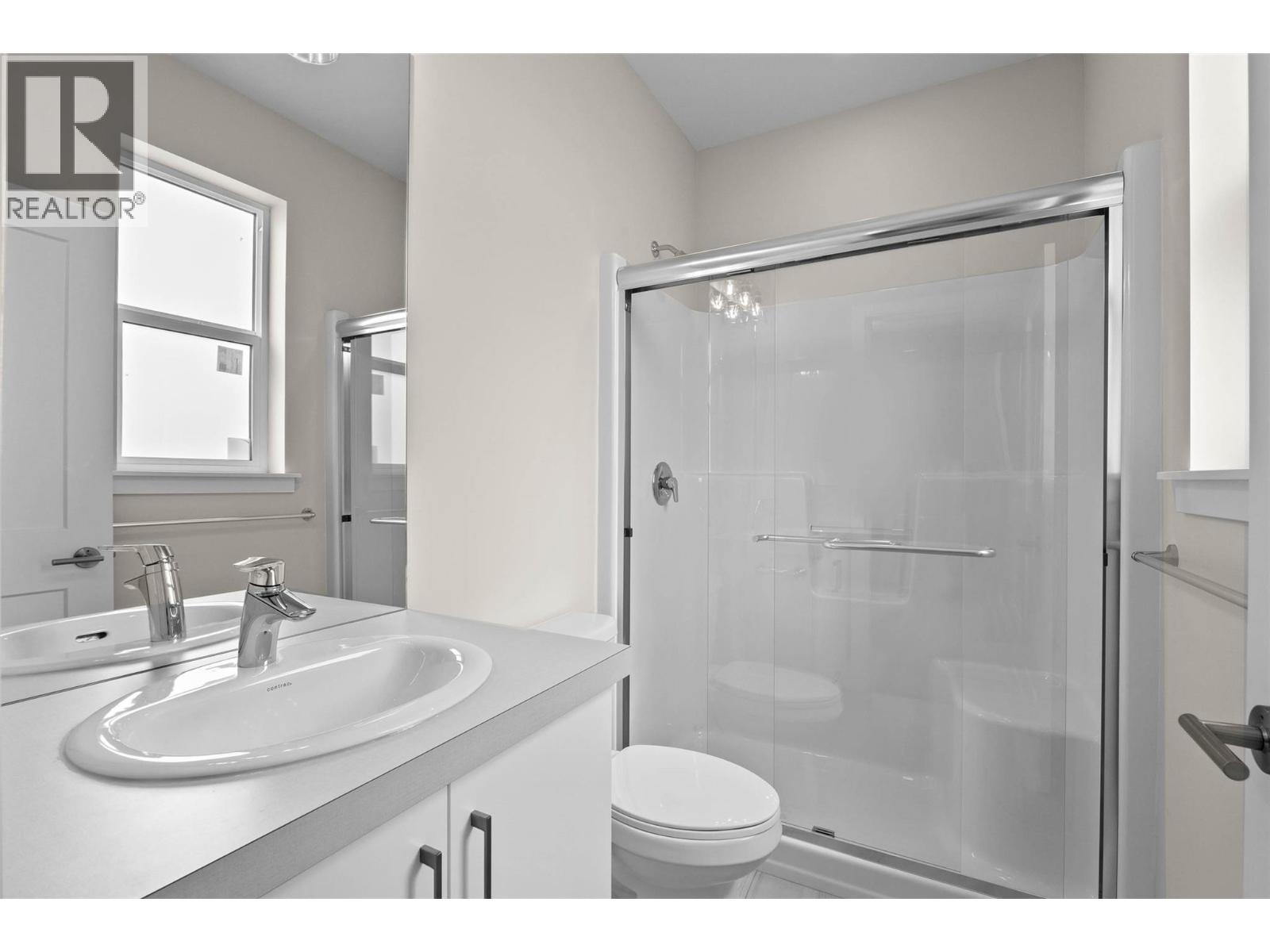 2045 Stagecoach Drive Unit# 121, Kamloops, British Columbia  V2B 0H8 - Photo 12 - 10366736