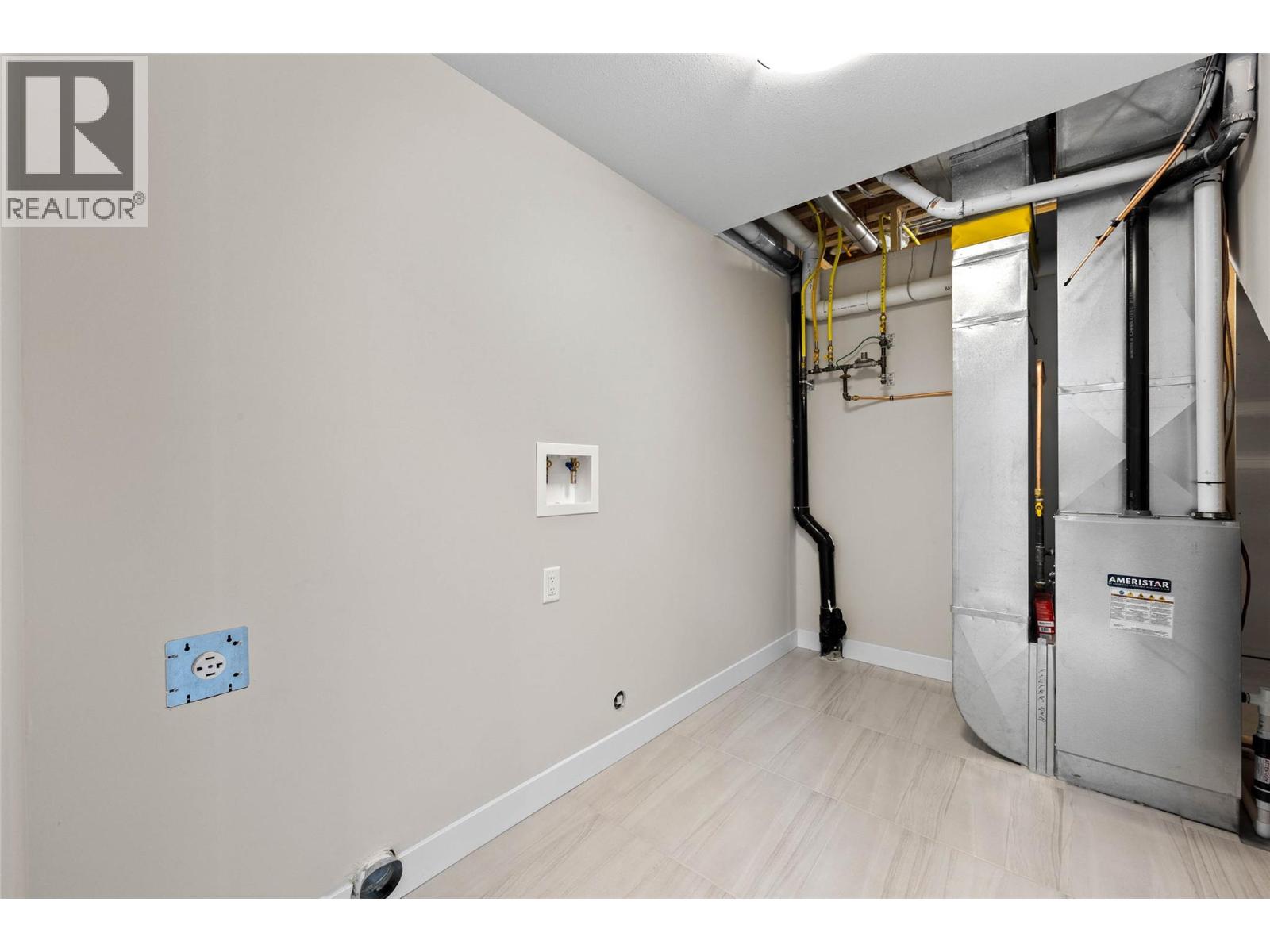 2045 Stagecoach Drive Unit# 121, Kamloops, British Columbia  V2B 0H8 - Photo 16 - 10366736