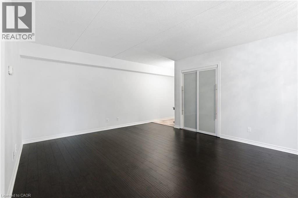 4013 Kilmer Drive Unit# 201, Burlington, Ontario  L7M 4M3 - Photo 8 - 40782135