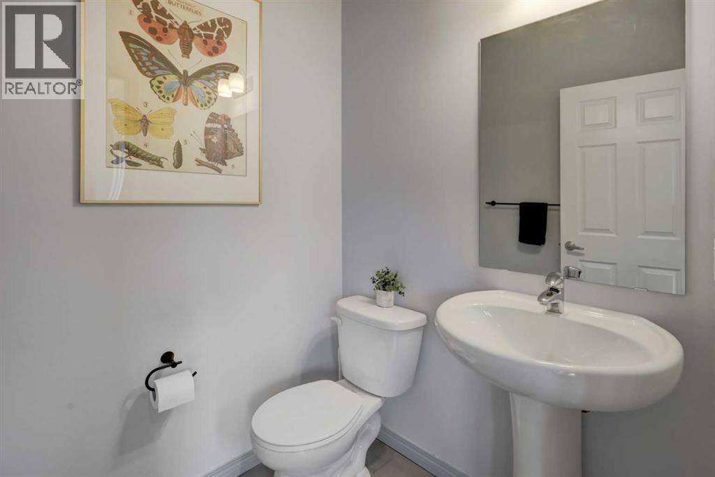 149 Hillcrest Avenue, Airdrie, Alberta  T4B 4C8 - Photo 10 - A2243702