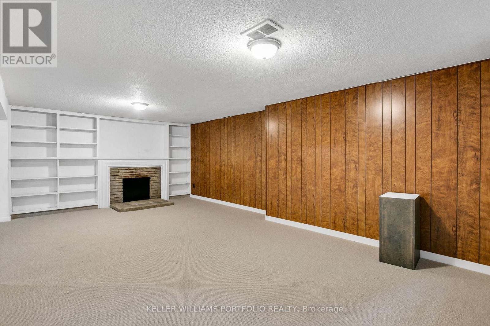 106 Botfield Avenue, Toronto, Ontario  M9B 4E5 - Photo 25 - W12475974