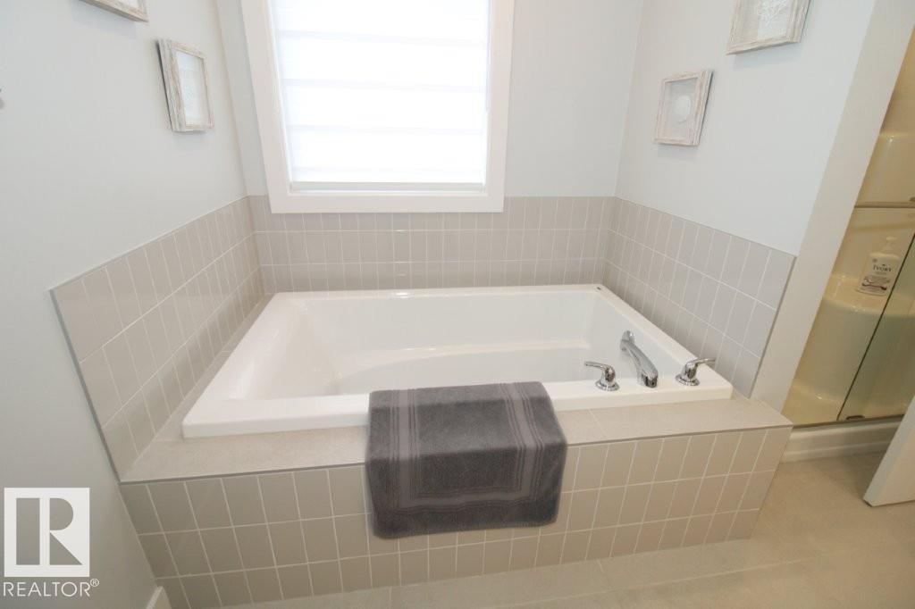 22140 81 Av Nw Nw, Edmonton, Alberta  T5T 7R6 - Photo 27 - E4463446