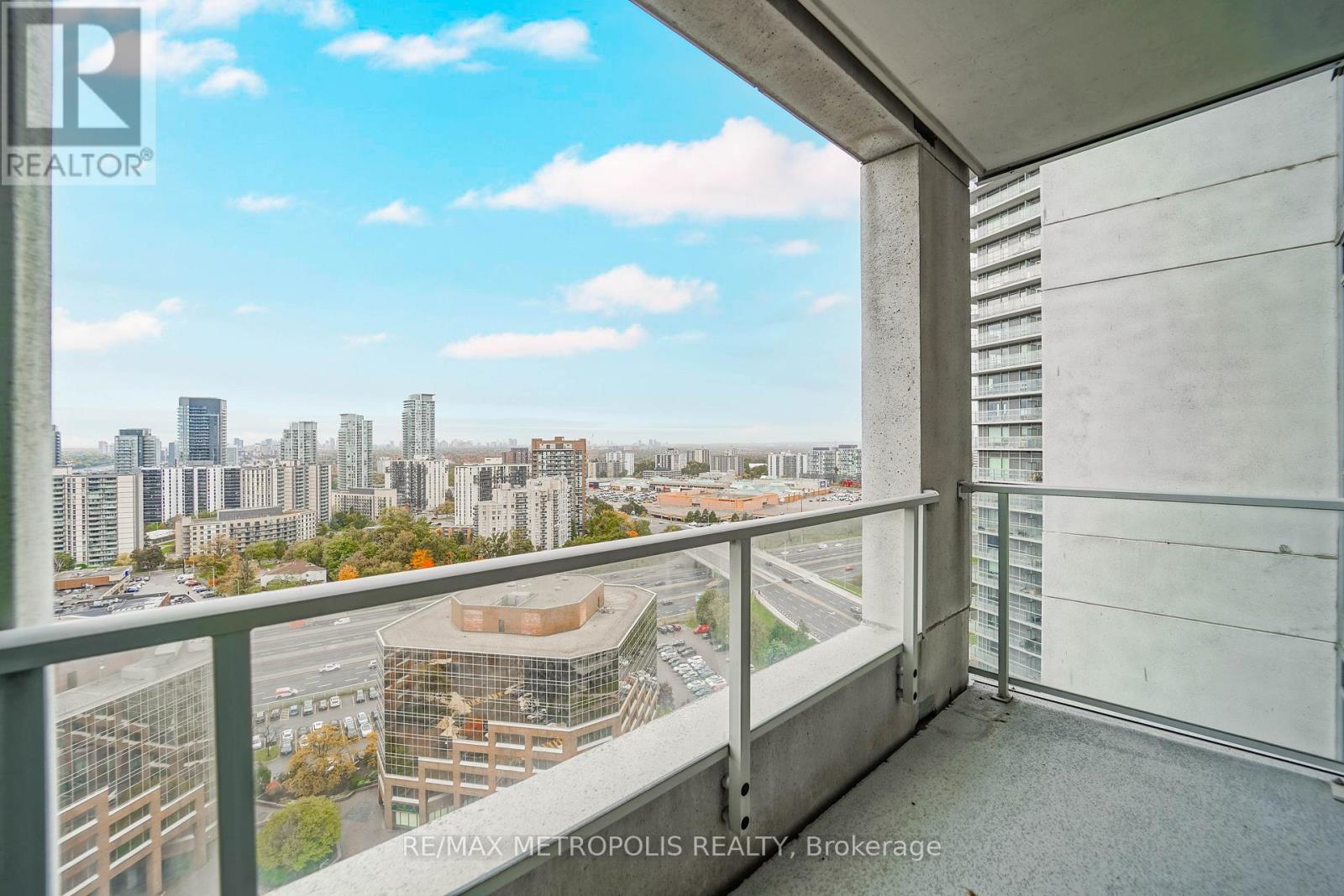 2301 - 275 Yorkland Road, Toronto, Ontario  M2J 0B4 - Photo 11 - C12481126