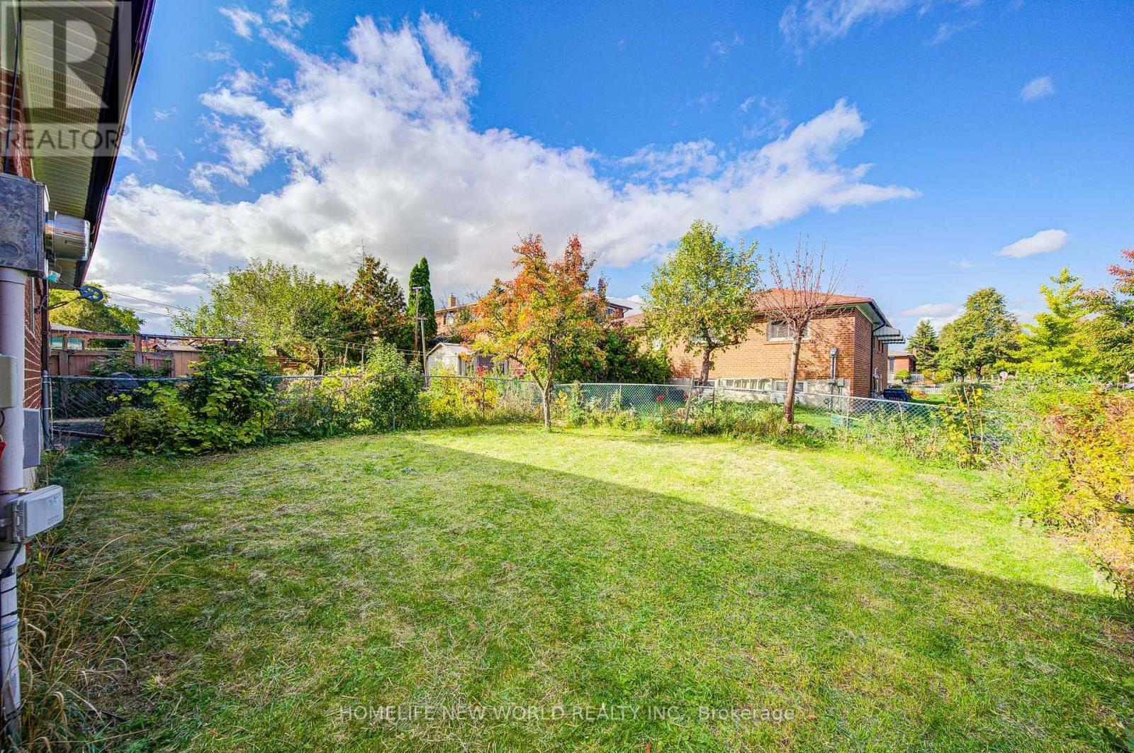 86 Tuscarora Drive, Toronto, Ontario  M2H 2K3 - Photo 47 - C12479665