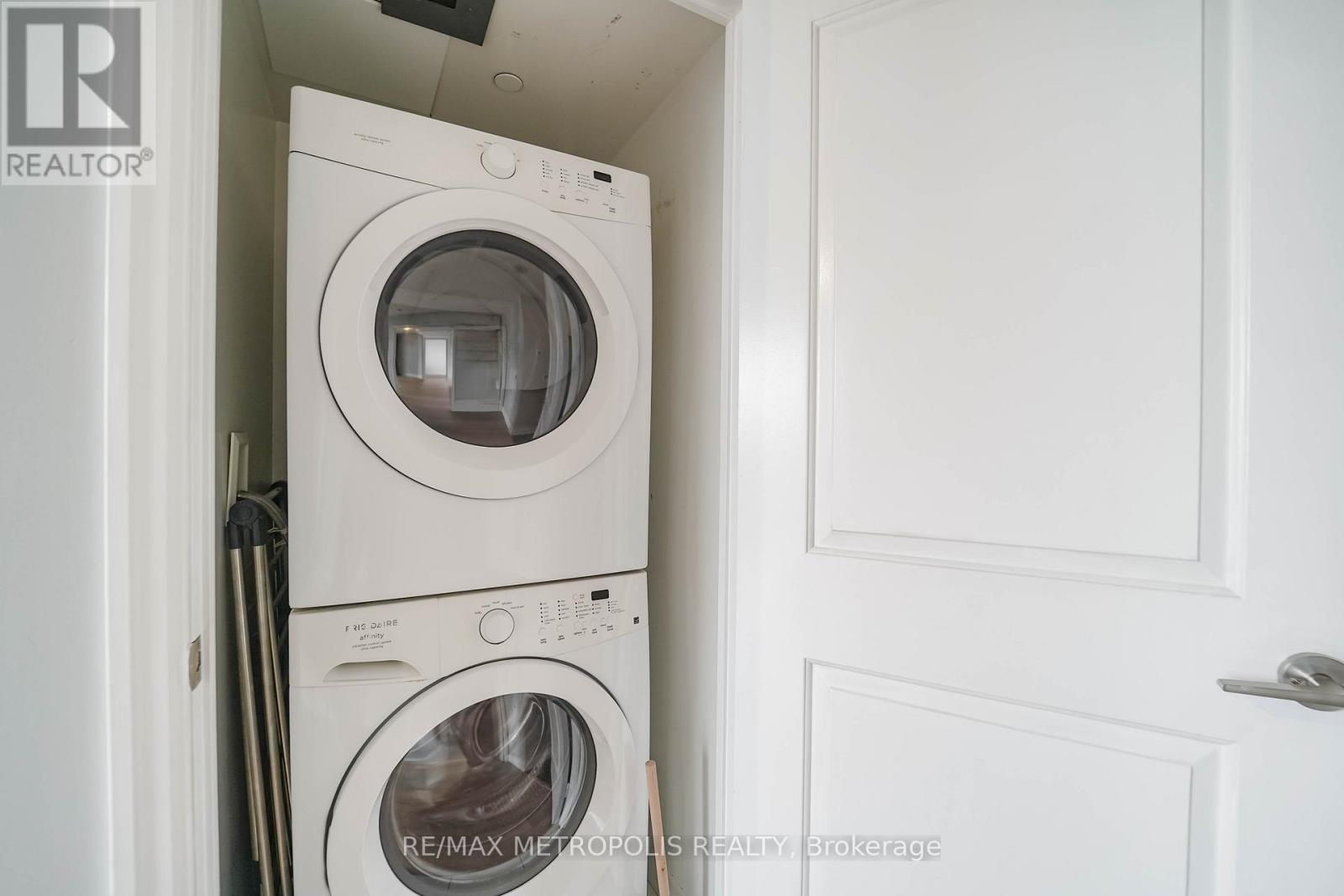 2301 - 275 Yorkland Road, Toronto, Ontario  M2J 0B4 - Photo 10 - C12481126