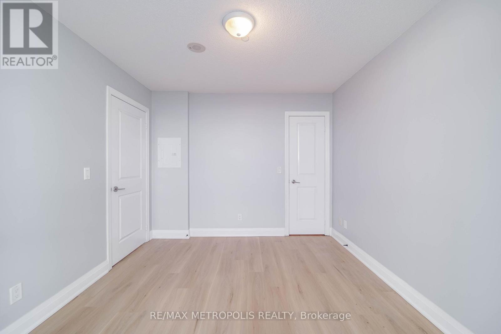 2301 - 275 Yorkland Road, Toronto, Ontario  M2J 0B4 - Photo 8 - C12481126