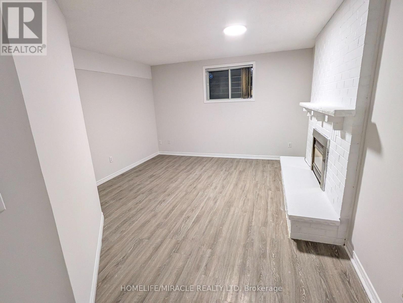 699 Classic Drive, London East, Ontario  N6W 5X1 - Photo 17 - X12481078