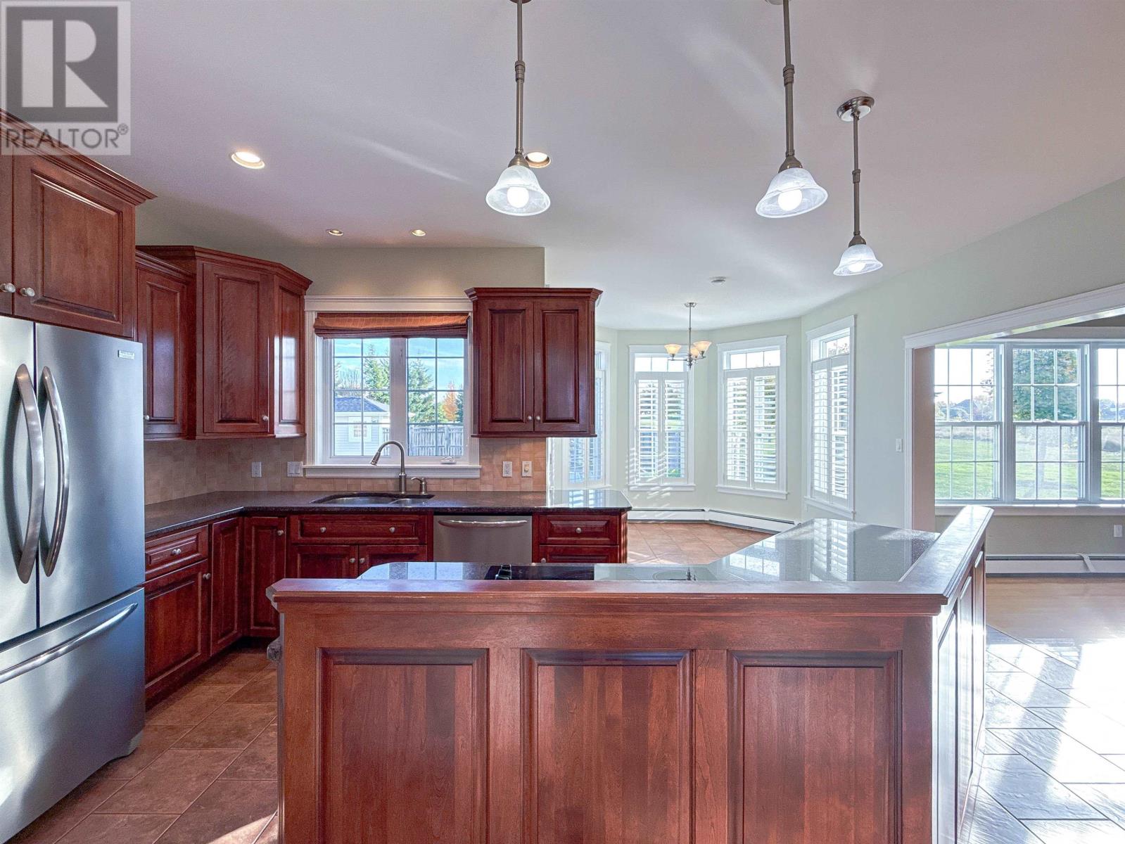10 Galway Court, Stratford, Prince Edward Island  C1B 1P2 - Photo 6 - 202526593
